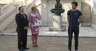 Predstavljanje solarne klupe ispred Rektorata_2016.